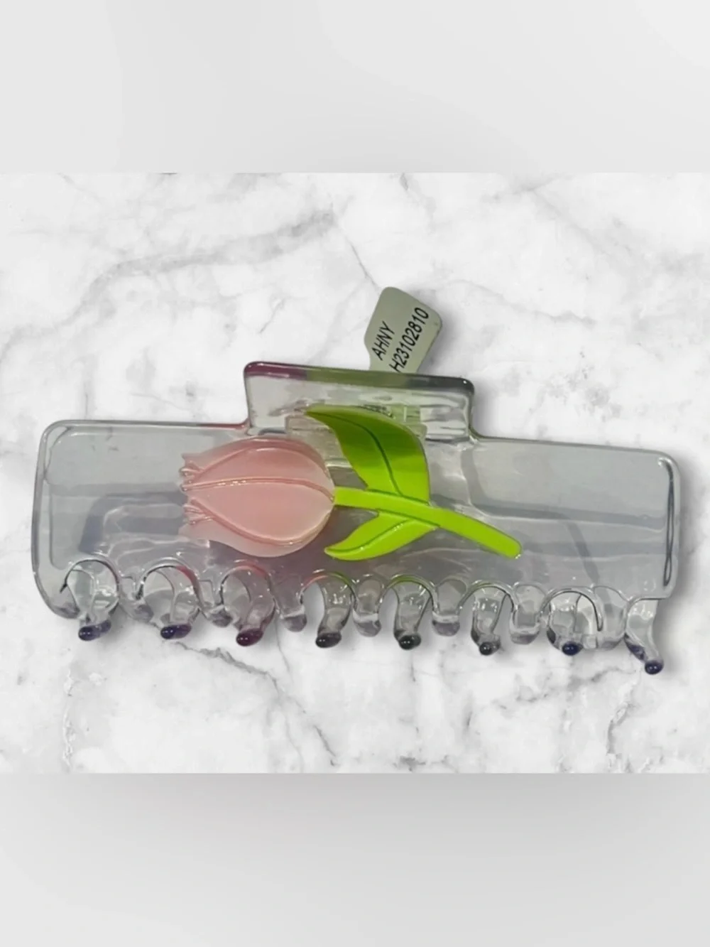 NWT Tulip Clear Hair Claw Clip